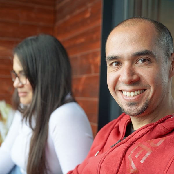 Read the story of Edgar, a refugee who came out Venezuela to restart life again in Brussels and made the best of his new opportunity.