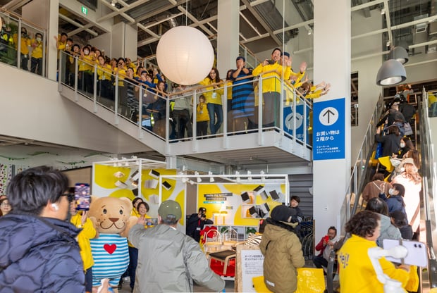 IKEA opens new store in Japan’s north Kanto region_first customers